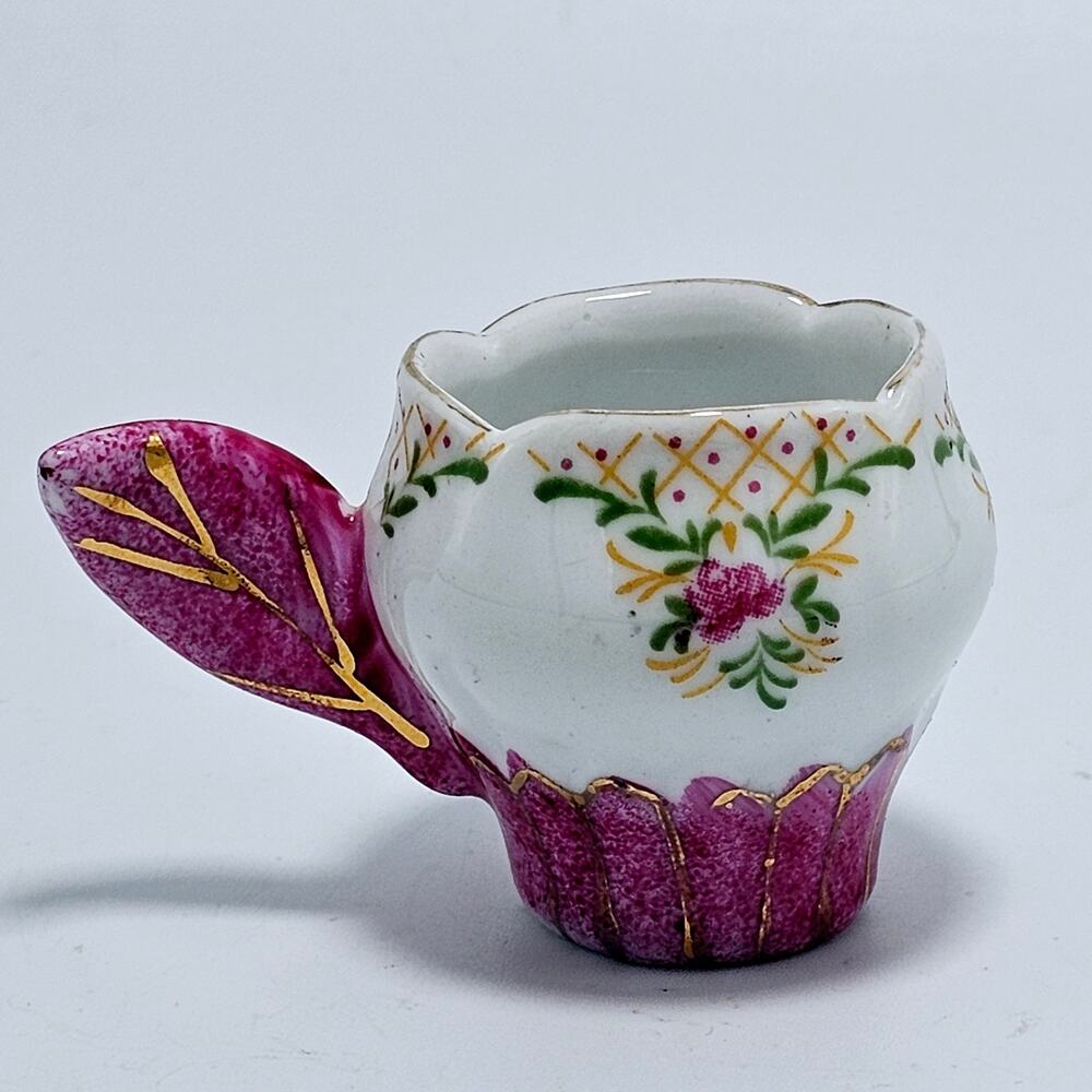 Miniature Tea Cup Flower  Devorative China  Gold Trim